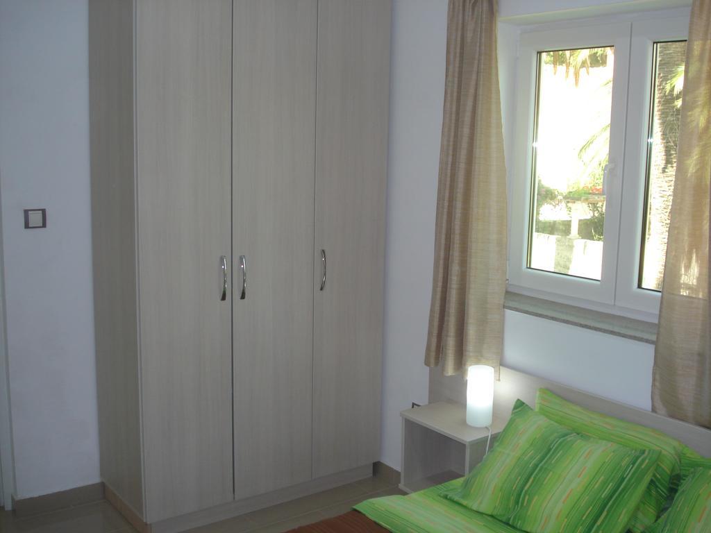 Apartments Villa Danilovic تْشيرسيك نوفي الغرفة الصورة
