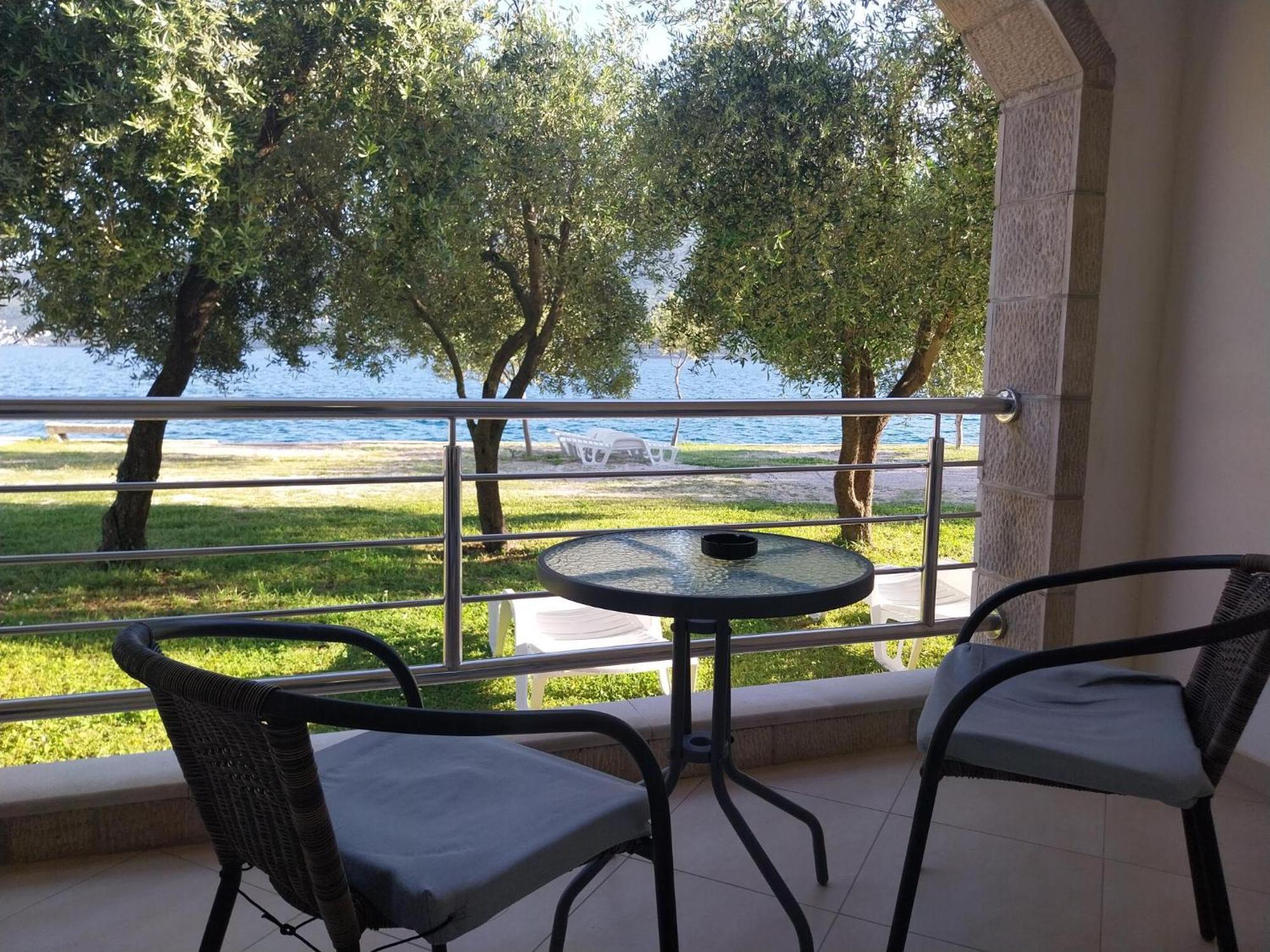 Apartments Villa Danilovic تْشيرسيك نوفي المظهر الخارجي الصورة